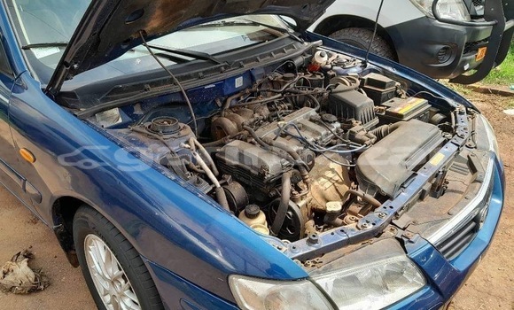 Acheter Occasion Voiture Mazda 626 Bleu à Yaoundé, Central Cameroon Acheter Occasion Voiture Mazda 626 Bleu à Yaoundé, Central Cameroon