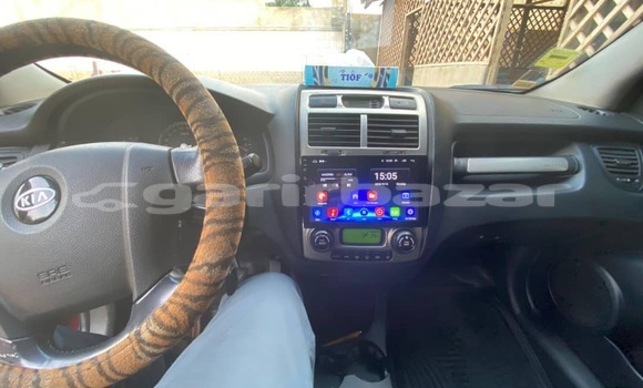 Buy Used Kia Sportage Red Car in Yaounde in Central Cameroon Buy Used Kia Sportage Red Car in Yaounde in Central Cameroon