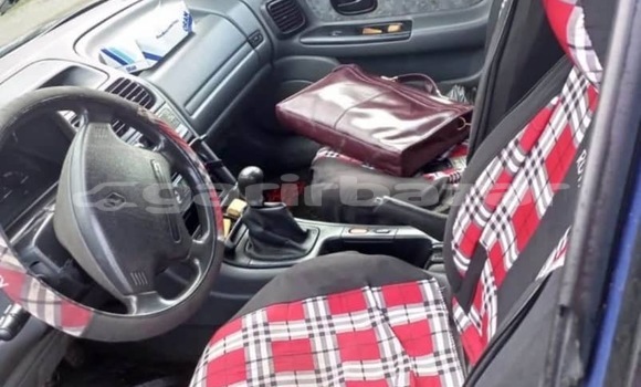 Acheter Neuf Voiture Renault Laguna Bleu à Douala, Littoral Cameroon Acheter Neuf Voiture Renault Laguna Bleu à Douala, Littoral Cameroon