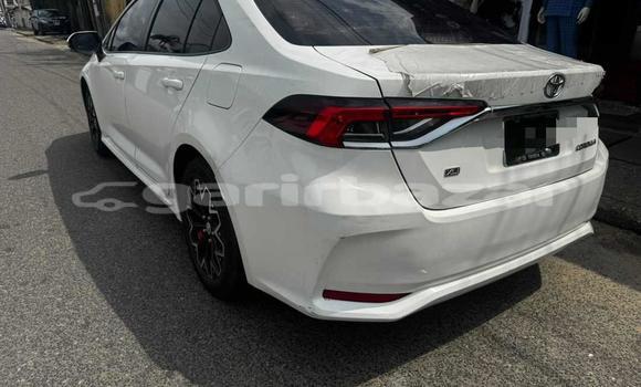 Acheter Import Voiture Toyota Corolla Blanc à Douala, Littoral Cameroon Acheter Import Voiture Toyota Corolla Blanc à Douala, Littoral Cameroon