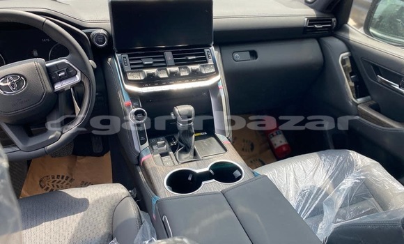 Sayi Sabo Toyota Land Cruiser Sauran Mota in Douala a Ƙasar Kamaru Sayi Sabo Toyota Land Cruiser Sauran Mota in Douala a Ƙasar Kamaru