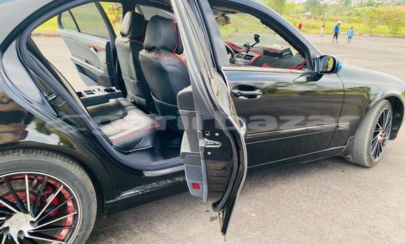 Buy Used Mercedes‒Benz E–Class Black Car in Douala in Littoral Cameroon Buy Used Mercedes‒Benz E–Class Black Car in Douala in Littoral Cameroon