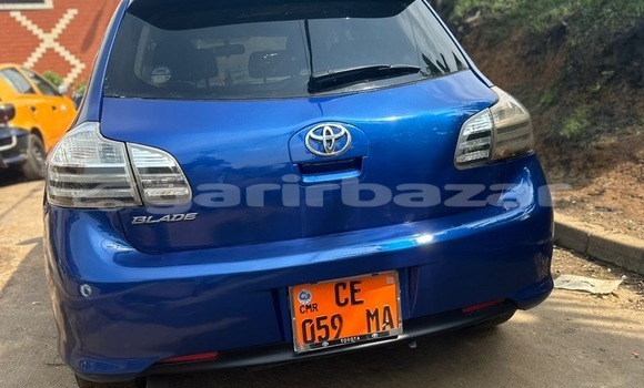 Acheter Neuf Voiture Toyota Blade Bleu à Yaoundé, Central Cameroon Acheter Neuf Voiture Toyota Blade Bleu à Yaoundé, Central Cameroon