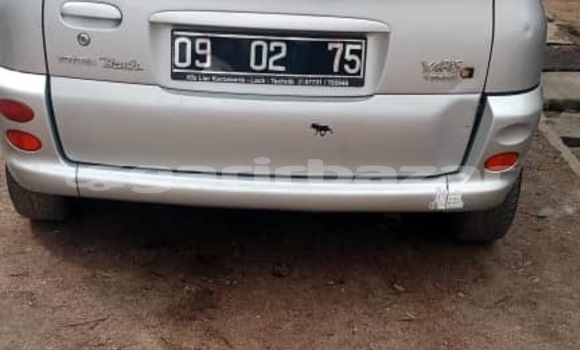 Sayi Sabo Toyota Yaris Verso Sauran Mota in Douala a Ƙasar Kamaru