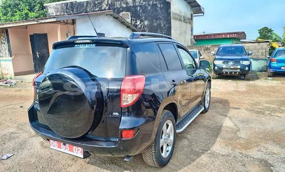 Acheter Occasion Voiture Toyota RAV4 Noir à Yaoundé, Central Cameroon