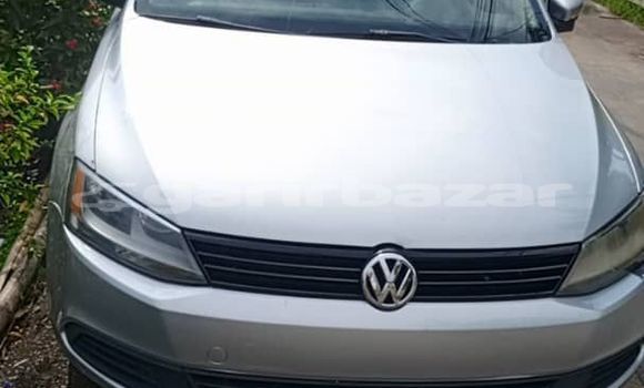 Acheter Occasion Voiture Volkswagen Jetta Gris à Douala, Littoral Cameroon