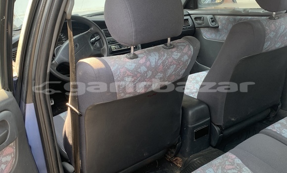 Acheter Occasion Voiture Toyota Carina Bleu à Douala, Littoral Cameroon Acheter Occasion Voiture Toyota Carina Bleu à Douala, Littoral Cameroon