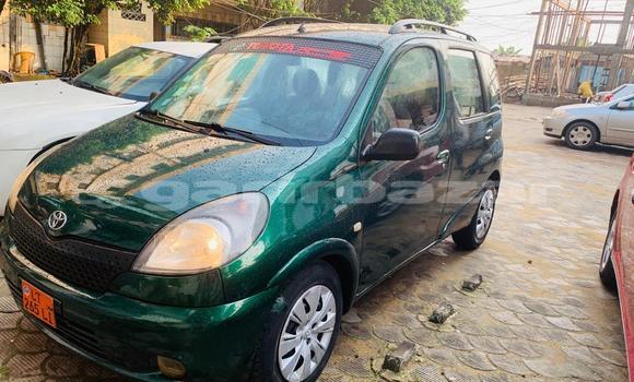 Buy Used Toyota Yaris Verso Green Car in Douala in Littoral Cameroon Buy Used Toyota Yaris Verso Green Car in Douala in Littoral Cameroon