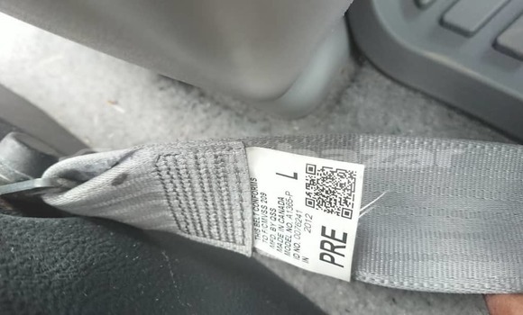 Acheter Occasion Voiture Toyota RAV4 Rouge à Yaoundé, Central Cameroon Acheter Occasion Voiture Toyota RAV4 Rouge à Yaoundé, Central Cameroon