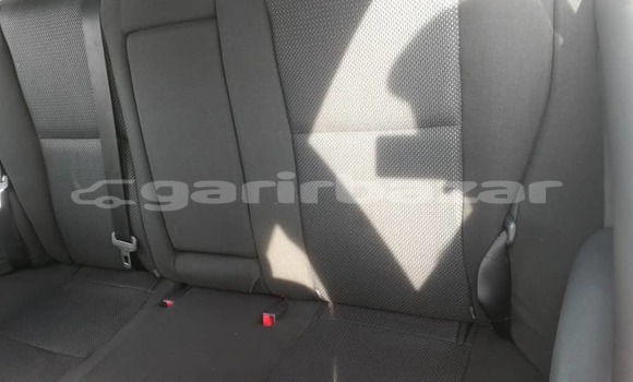 Acheter Import Voiture Toyota Avensis Gris à Douala, Littoral Cameroon Acheter Import Voiture Toyota Avensis Gris à Douala, Littoral Cameroon