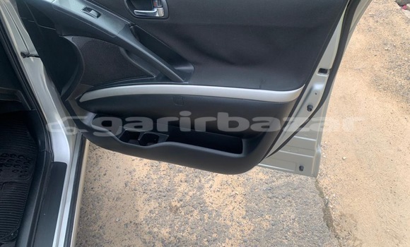 Acheter Neuf Voiture Toyota Corolla Verso Gris à Douala, Littoral Cameroon Acheter Neuf Voiture Toyota Corolla Verso Gris à Douala, Littoral Cameroon