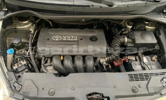 Acheter Neuf Voiture Toyota Corolla Verso Gris à Douala, Littoral Cameroon Acheter Neuf Voiture Toyota Corolla Verso Gris à Douala, Littoral Cameroon