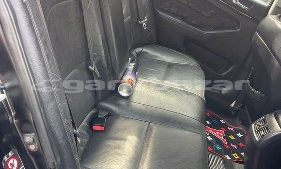 Buy Used Kia K7 Black Car in Douala in Littoral Cameroon Buy Used Kia K7 Black Car in Douala in Littoral Cameroon