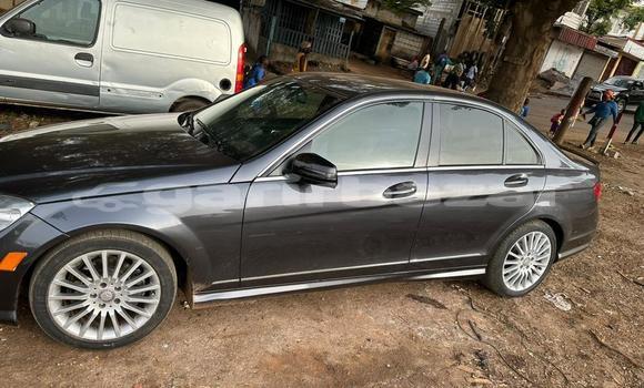 Buy Used Mercedes‒Benz C–Class Black Car in Yaounde in Central Cameroon Buy Used Mercedes‒Benz C–Class Black Car in Yaounde in Central Cameroon