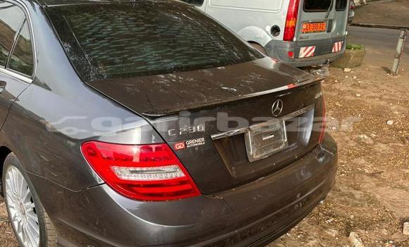 Buy Used Mercedes‒Benz C–Class Black Car in Yaounde in Central Cameroon Buy Used Mercedes‒Benz C–Class Black Car in Yaounde in Central Cameroon