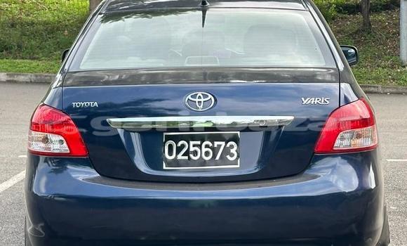 Acheter Occasion Voiture Toyota Yaris Bleu à Douala, Littoral Cameroon Acheter Occasion Voiture Toyota Yaris Bleu à Douala, Littoral Cameroon