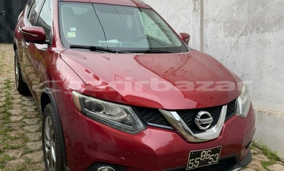 Buy Used Nissan Rogue Red Car in Yaounde in Central Cameroon