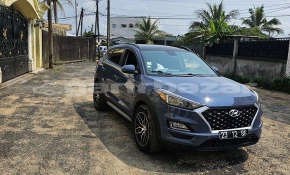 Sayi Na hannu Hyundai Tucson Black Mota in Douala a Ƙasar Kamaru