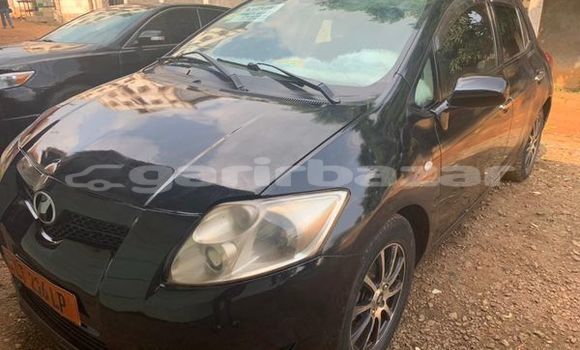 Sayi Na hannu Toyota Auris Sauran Mota in Bafia a Babban Kamaru