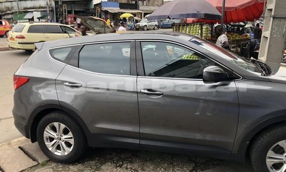 Acheter Occasion Voiture Hyundai Santa Fe Autre à Ambam, South Cameroon Acheter Occasion Voiture Hyundai Santa Fe Autre à Ambam, South Cameroon