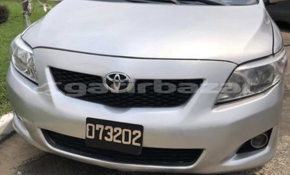 Sayi Na hannu Toyota Corolla Sauran Mota in Akonolinga a Babban Kamaru