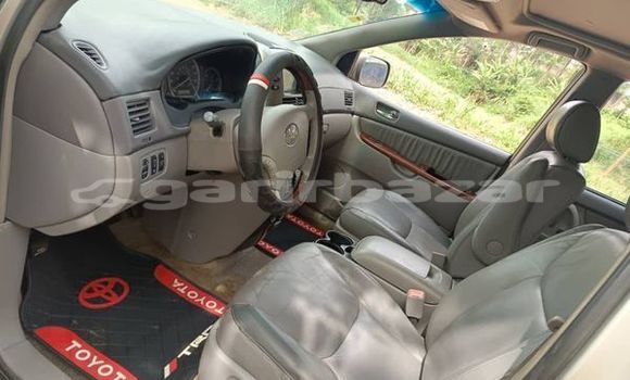 Sayi Na hannu Toyota Sienna Sauran Mota in Yaounde a Babban Kamaru