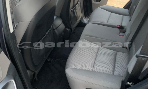 Sayi Imported Hyundai Santa Fe Blue Mota in Douala a Ƙasar Kamaru Sayi Imported Hyundai Santa Fe Blue Mota in Douala a Ƙasar Kamaru