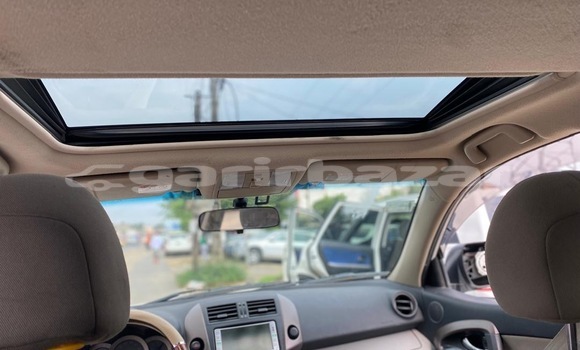 Buy New Toyota Vanguard White Car in Douala in Littoral Cameroon Buy New Toyota Vanguard White Car in Douala in Littoral Cameroon