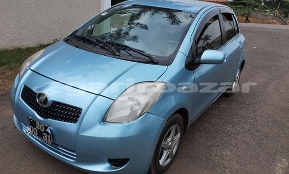 Sayi Na hannu Toyota Vitz Sauran Mota in Yaounde a Babban Kamaru
