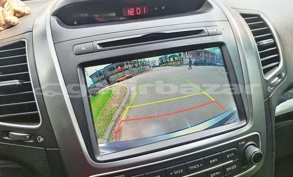 Sayi Na hannu Kia Sorento Brown Mota in Yaounde a Babban Kamaru Sayi Na hannu Kia Sorento Brown Mota in Yaounde a Babban Kamaru