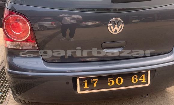 Acheter Import Voiture Volkswagen Polo Bleu à Douala, Littoral Cameroon Acheter Import Voiture Volkswagen Polo Bleu à Douala, Littoral Cameroon