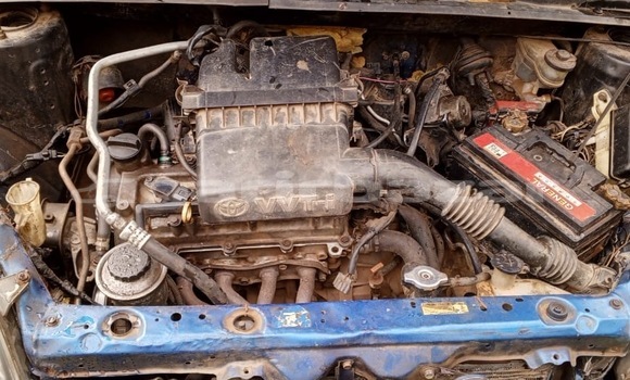 Acheter Occasion Voiture Toyota Yaris Bleu à Douala, Littoral Cameroon Acheter Occasion Voiture Toyota Yaris Bleu à Douala, Littoral Cameroon