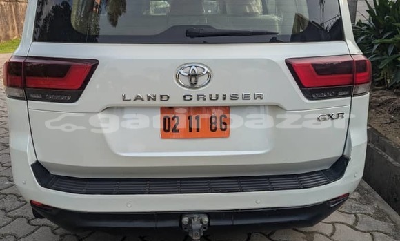 Acheter Occasion Voiture Toyota Land Cruiser Blanc à Douala, Littoral Cameroon Acheter Occasion Voiture Toyota Land Cruiser Blanc à Douala, Littoral Cameroon