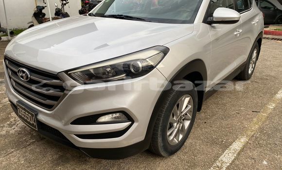 Acheter Occasion Voiture Hyundai Tucson Gris à Douala, Littoral Cameroon Acheter Occasion Voiture Hyundai Tucson Gris à Douala, Littoral Cameroon