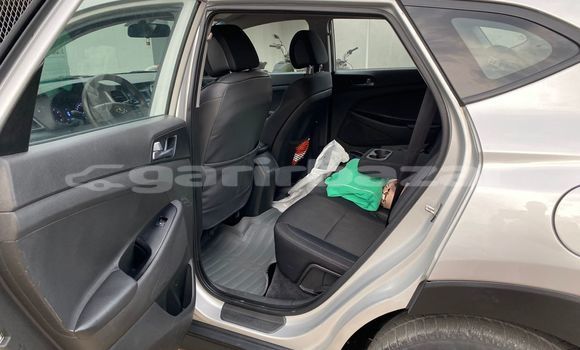 Acheter Occasion Voiture Hyundai Tucson Gris à Douala, Littoral Cameroon Acheter Occasion Voiture Hyundai Tucson Gris à Douala, Littoral Cameroon