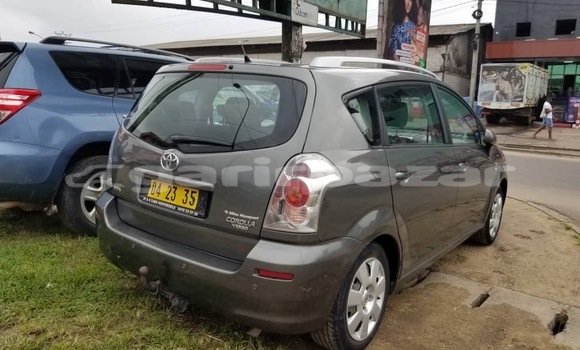 Acheter Neuf Voiture Toyota Corolla Verso Autre à Douala, Littoral Cameroon Acheter Neuf Voiture Toyota Corolla Verso Autre à Douala, Littoral Cameroon