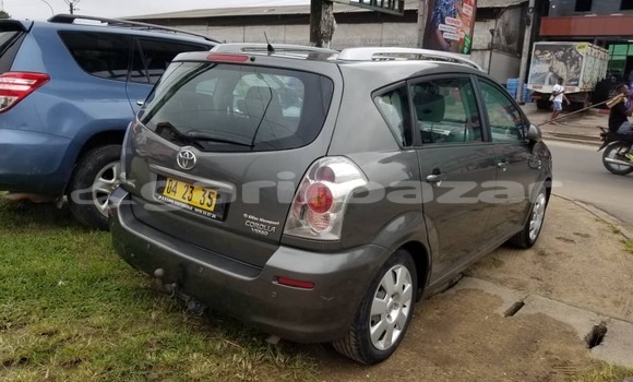 Acheter Neuf Voiture Toyota Corolla Verso Autre à Douala, Littoral Cameroon Acheter Neuf Voiture Toyota Corolla Verso Autre à Douala, Littoral Cameroon