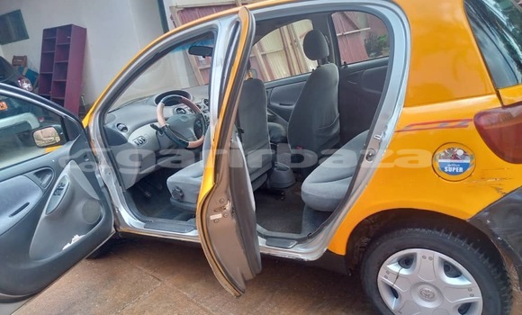 Acheter Neuf Voiture Toyota Yaris Autre à Yaoundé, Central Cameroon Acheter Neuf Voiture Toyota Yaris Autre à Yaoundé, Central Cameroon