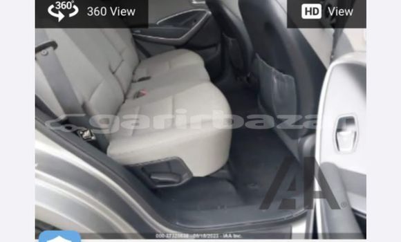 Acheter Neuf Voiture Hyundai Santa Fe Gris à Douala, Littoral Cameroon Acheter Neuf Voiture Hyundai Santa Fe Gris à Douala, Littoral Cameroon