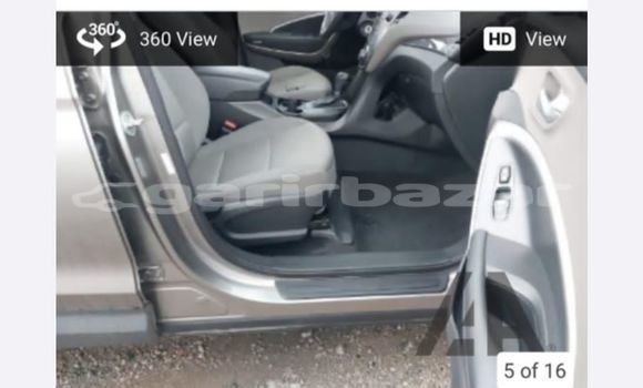 Acheter Neuf Voiture Hyundai Santa Fe Gris à Douala, Littoral Cameroon Acheter Neuf Voiture Hyundai Santa Fe Gris à Douala, Littoral Cameroon