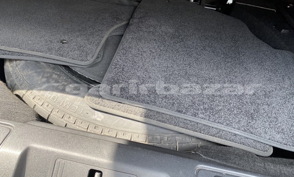 Buy New Range Rover Range Rover Black Car in Yaounde in Central Cameroon Buy New Range Rover Range Rover Black Car in Yaounde in Central Cameroon