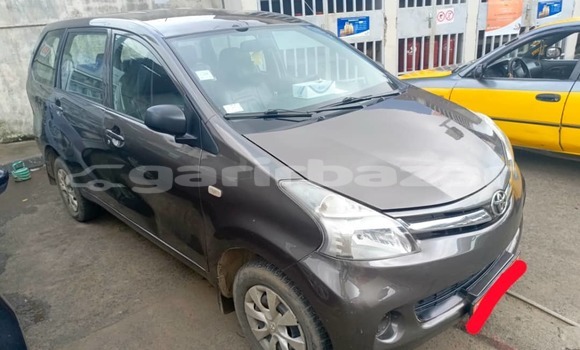 Buy Used Toyota Avanza Silver Car in Douala in Littoral Cameroon Buy Used Toyota Avanza Silver Car in Douala in Littoral Cameroon