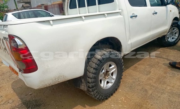 Acheter Occasion Voiture Toyota Hilux Blanc à Douala, Littoral Cameroon Acheter Occasion Voiture Toyota Hilux Blanc à Douala, Littoral Cameroon