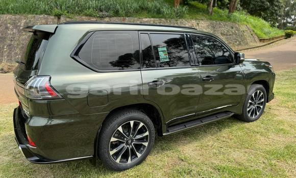 Acheter Import Voiture Lexus LX 570 Vert à Douala, Littoral Cameroon Acheter Import Voiture Lexus LX 570 Vert à Douala, Littoral Cameroon