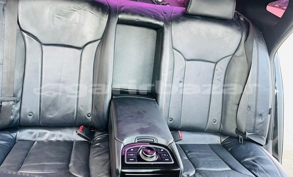 Buy New Hyundai Grandeur Black Car in Douala in Littoral Cameroon Buy New Hyundai Grandeur Black Car in Douala in Littoral Cameroon