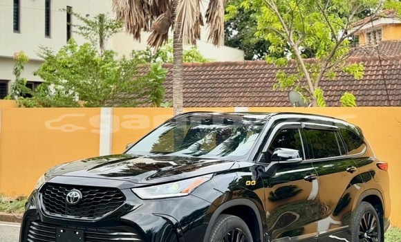 Buy New Toyota Highlander Other Car in Douala in Littoral Cameroon Buy New Toyota Highlander Other Car in Douala in Littoral Cameroon