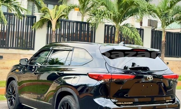 Buy New Toyota Highlander Other Car in Douala in Littoral Cameroon Buy New Toyota Highlander Other Car in Douala in Littoral Cameroon