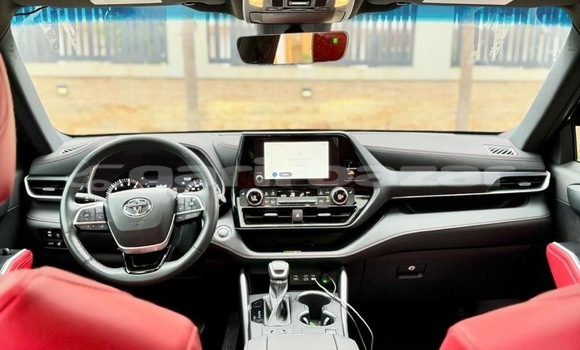 Buy New Toyota Highlander Other Car in Douala in Littoral Cameroon Buy New Toyota Highlander Other Car in Douala in Littoral Cameroon