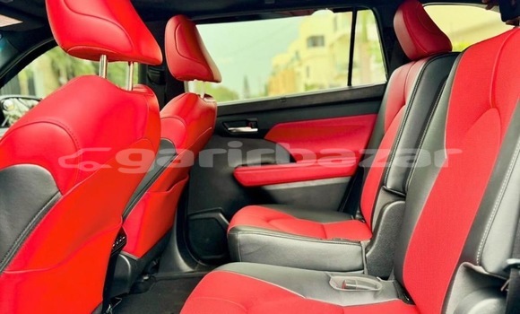 Buy New Toyota Highlander Other Car in Douala in Littoral Cameroon Buy New Toyota Highlander Other Car in Douala in Littoral Cameroon