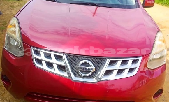 Sayi Na hannu Nissan Rogue Red Mota in Douala a Ƙasar Kamaru Sayi Na hannu Nissan Rogue Red Mota in Douala a Ƙasar Kamaru